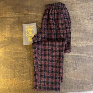 Alfred Dunner Mid Rise Red and Black Checkered Pants